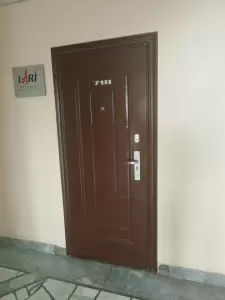Фотография Лари 0
